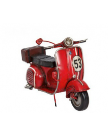 vespa rouge avec bagages