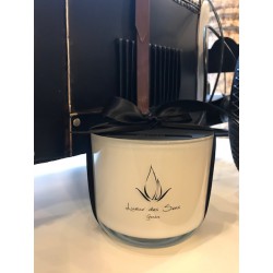 bougie parfumée oud des sens rond blanc moyen exclusive