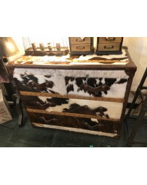 stonyhurst medium chest moo100x80x50cm