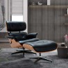 fauteuil et repose pied en cuir et bois